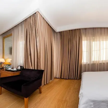 Hotel Aprilis - Special Category