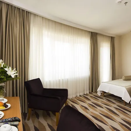 Aprilis - Special Category Hotel