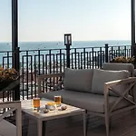 Aprilis - Special Category İstanbul