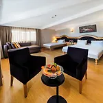 Aprilis - Special Category 4* İstanbul