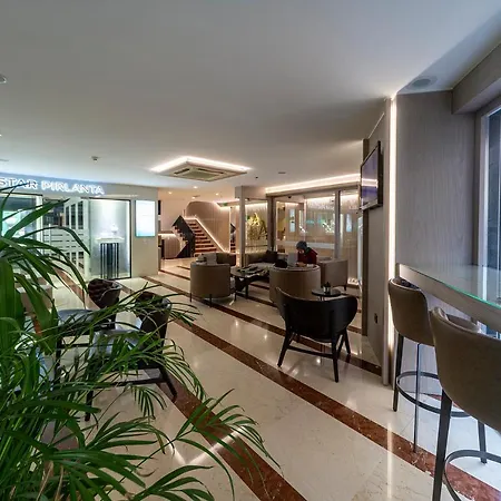 Aprilis - Special Category 4*