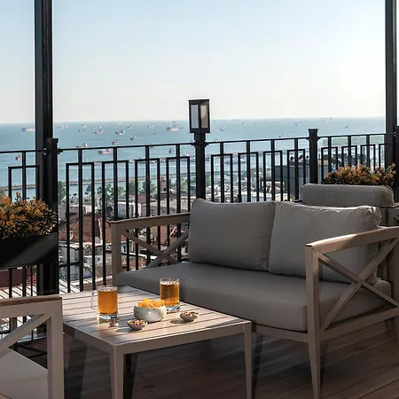 Aprilis - Special Category 4* Istambul