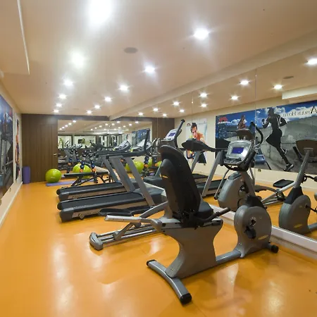 Aprilis - Special Category 4* Istanbulská provincie