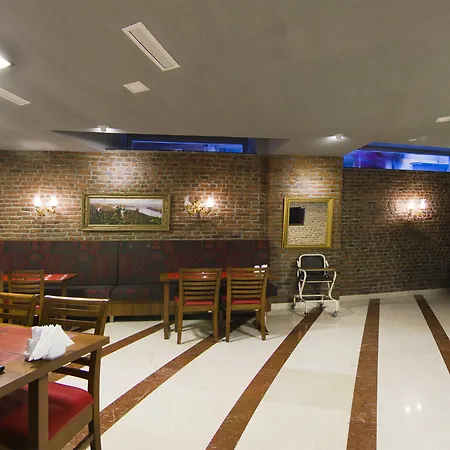 Hotel Aprilis - Special Category 4*