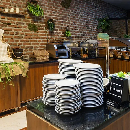 Aprilis - Special Category 4*