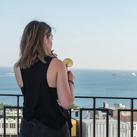 Aprilis - Special Category