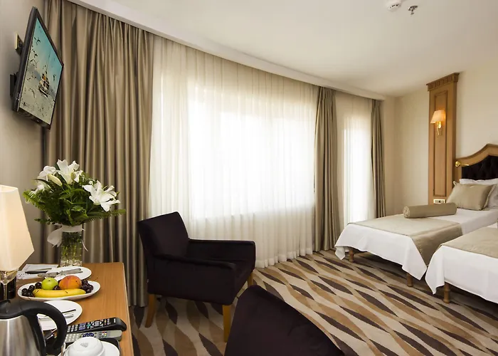 Aprilis - Special Category Hotel