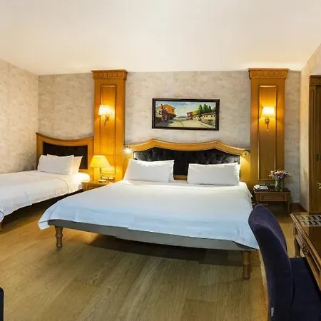 Aprilis - Special Category Szálloda 4*
