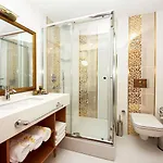 Aprilis - Special Category Hotel